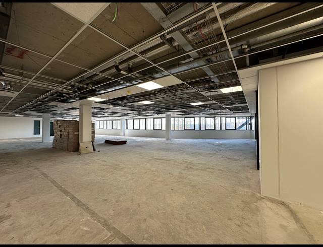 408.60M² OFFICE TO LET IN DORINGKLOOF